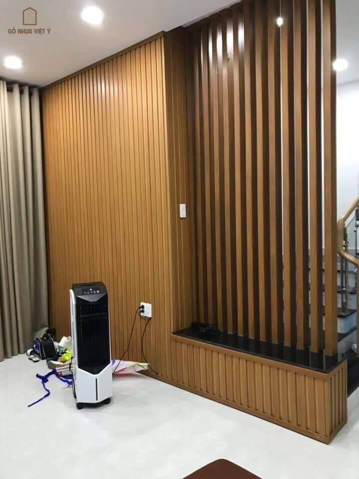 Lam hộp gỗ nhựa Việt Ý